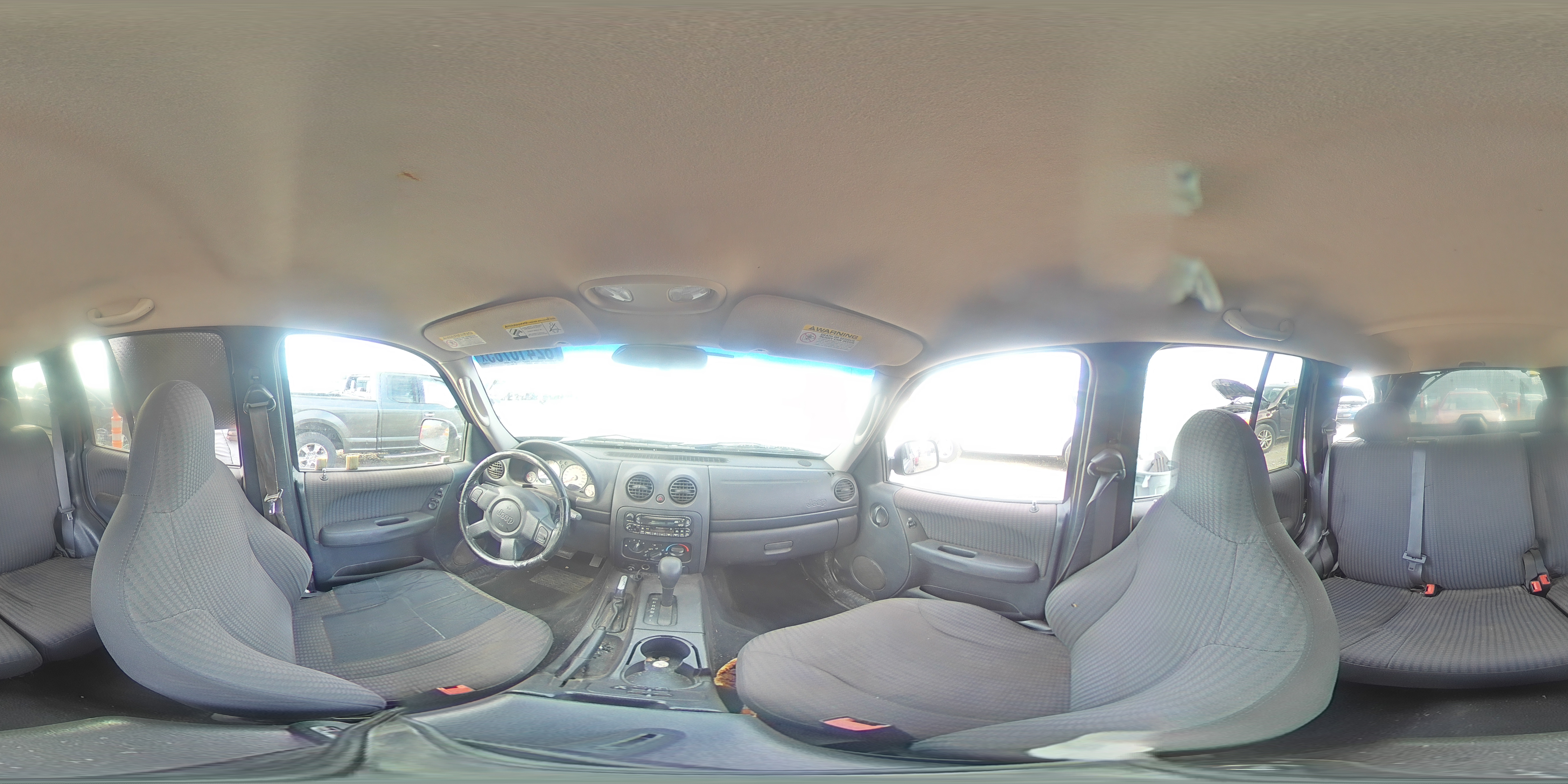 2002 Jeep Liberty Sport VIN: 1J4GL48K12W200043 Lot: 82410785