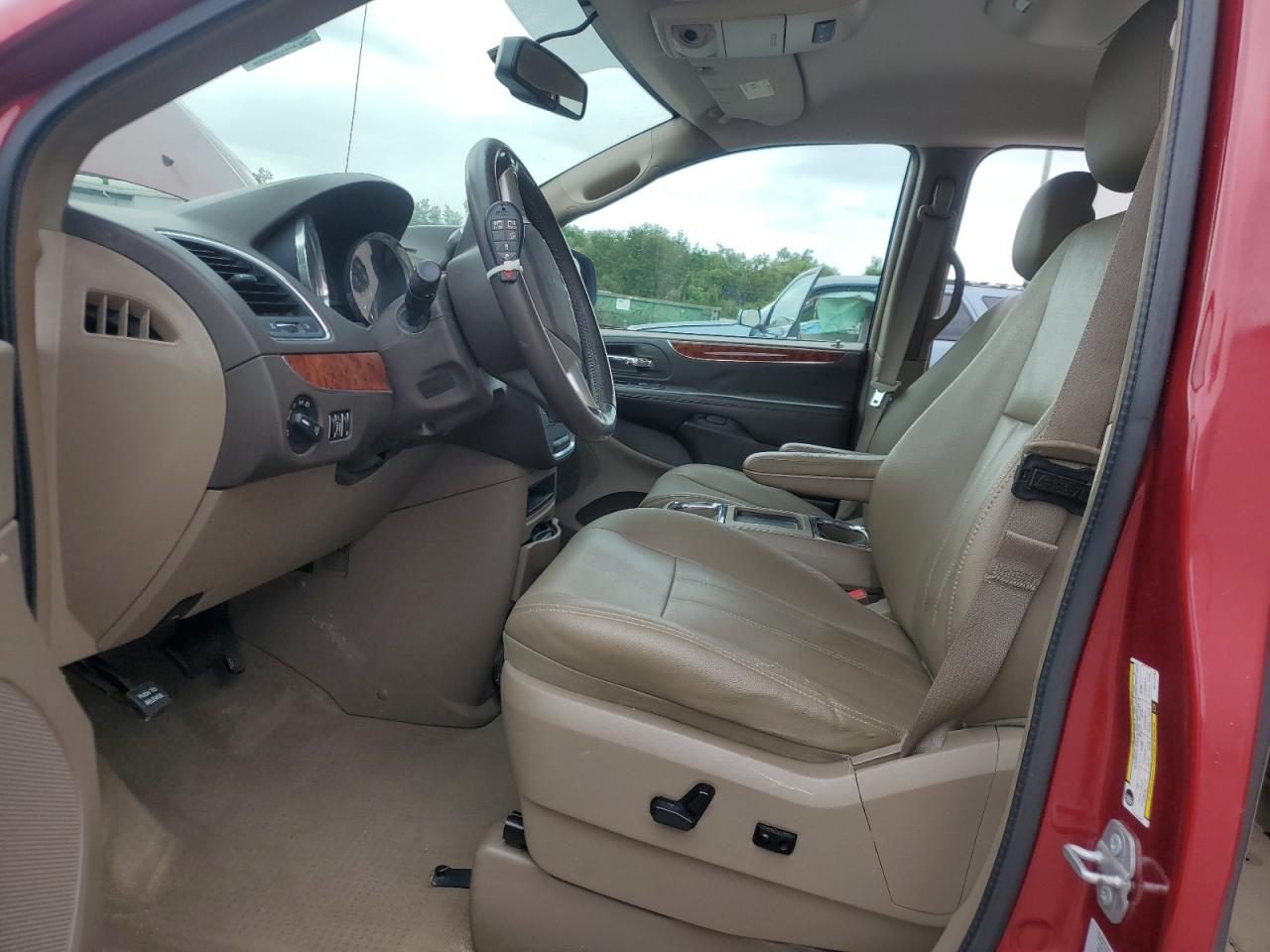 2016 Chrysler Town & Country Touring VIN: 2C4RC1BG3GR172733 Lot: 85333585