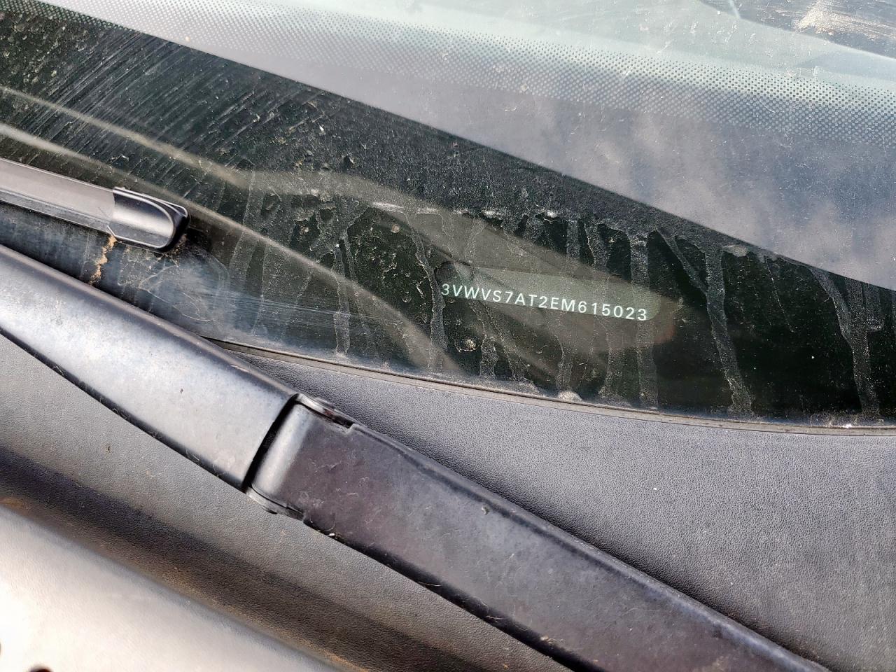 2014 Volkswagen Beetle Turbo VIN: 3VWVS7AT2EM615023 Lot: 82318335