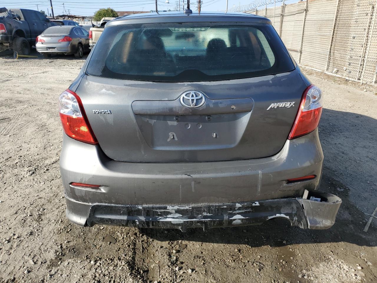 2010 Toyota Corolla Matrix VIN: 2T1KU4EE3AC249490 Lot: 84991185