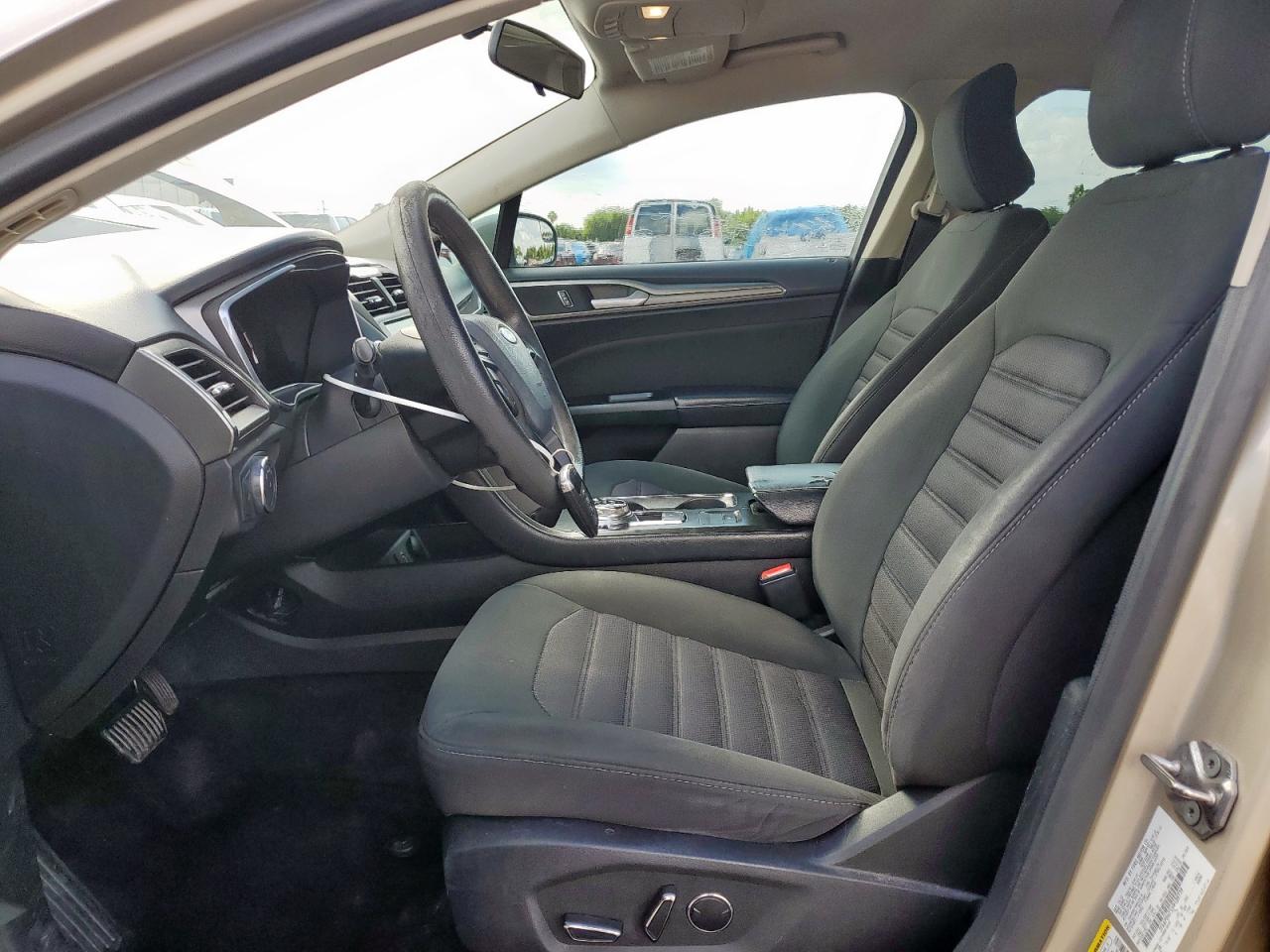 2017 Ford Fusion Se VIN: 3FA6P0H75HR109739 Lot: 85941125