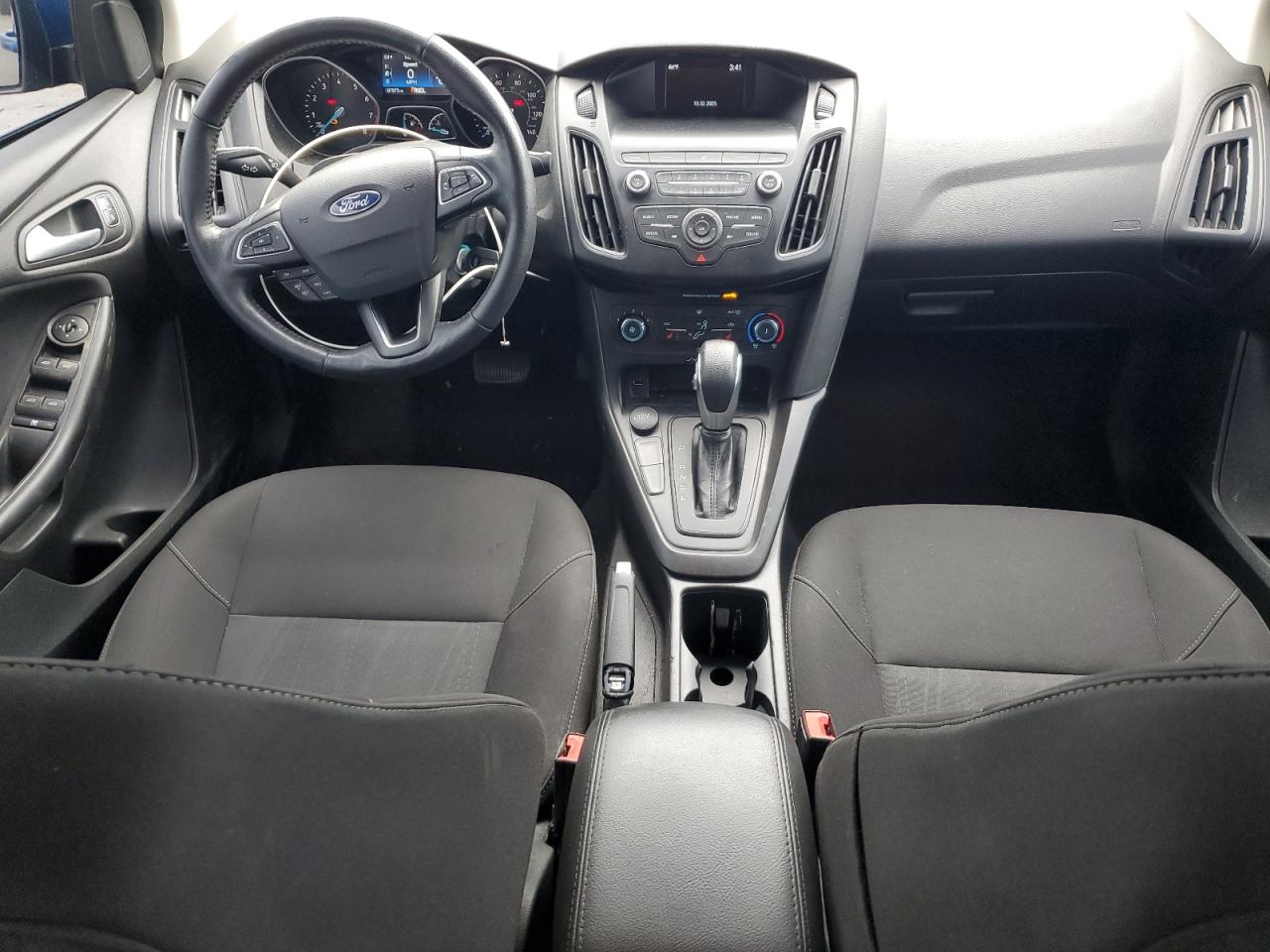 2018 Ford Focus Se VIN: 1FADP3F2XJL240914 Lot: 82249965