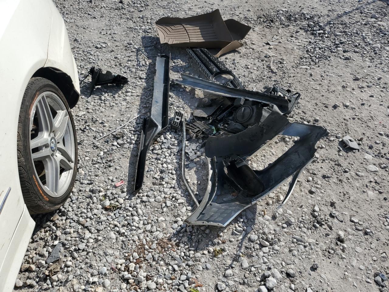 2011 Mercedes-Benz E 550 VIN: WDDKK7CF9BF106917 Lot: 84974375