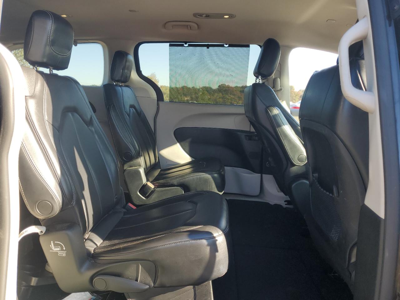 2020 Chrysler Voyager Lxi VIN: 2C4RC1DG4LR257247 Lot: 82579125