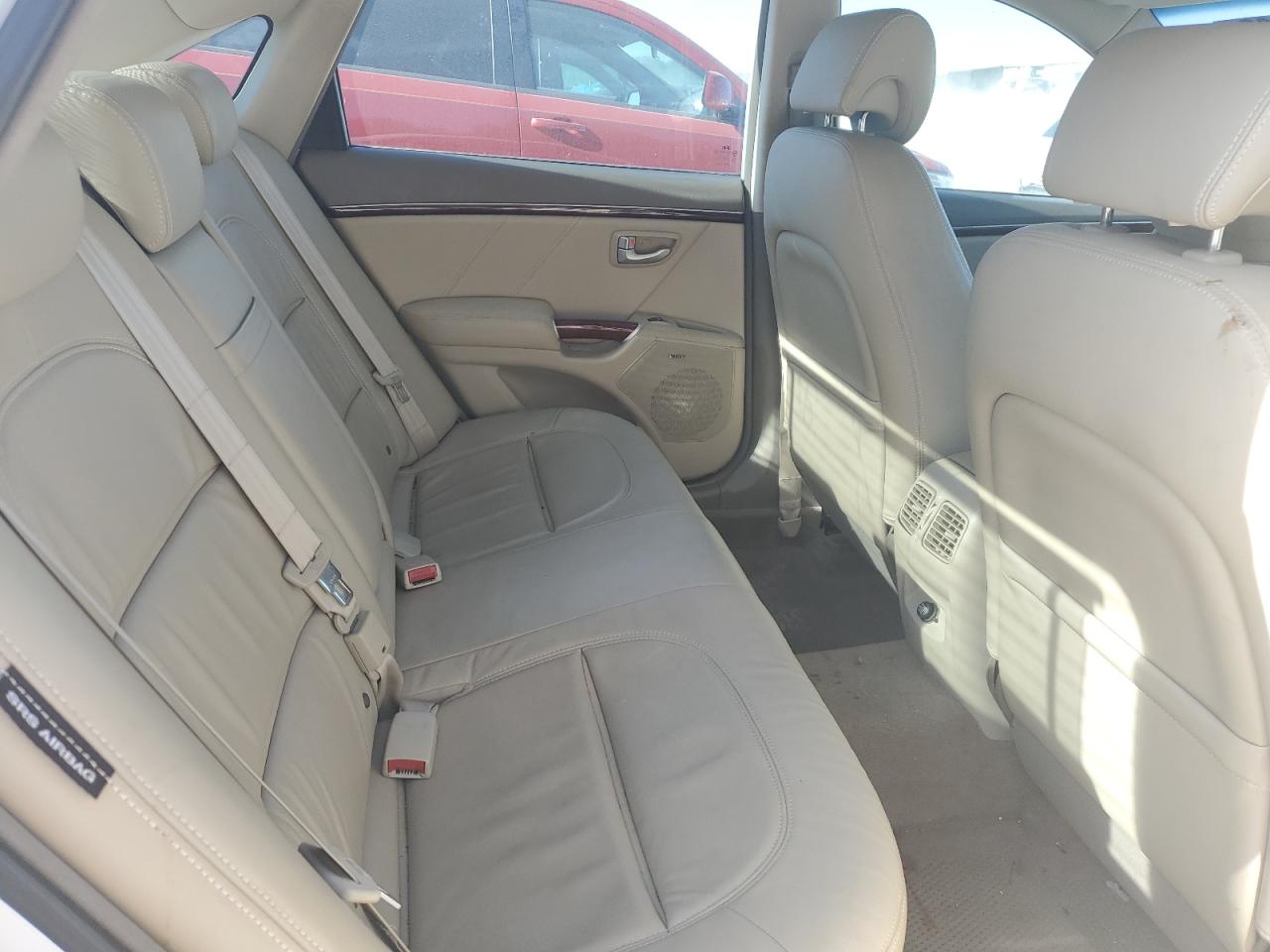 2008 Hyundai Azera Se VIN: KMHFC46F98A289501 Lot: 87080935