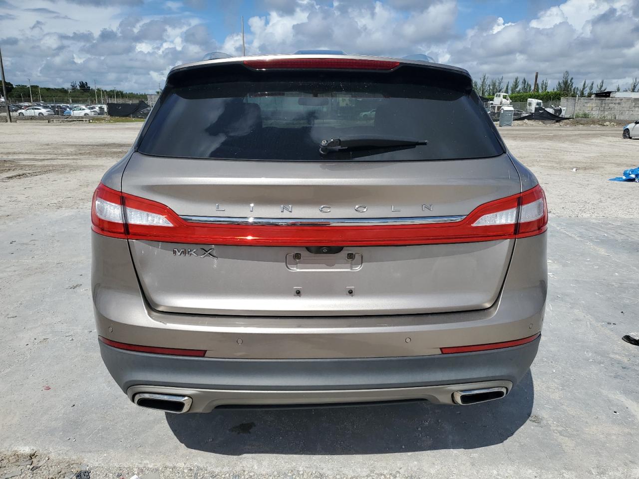 2018 Lincoln Mkx Select VIN: 2LMPJ6KR8JBL17664 Lot: 85353675