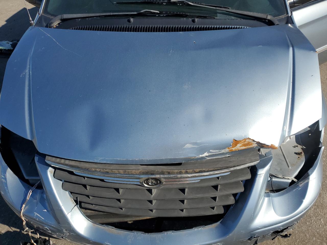 2005 Chrysler Town & Country Touring VIN: 2C4GP54L65R167066 Lot: 82551525