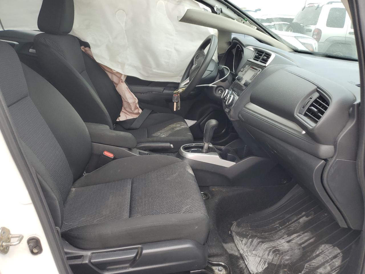 2019 Honda Fit Lx VIN: 3HGGK5H49KM727197 Lot: 84971625