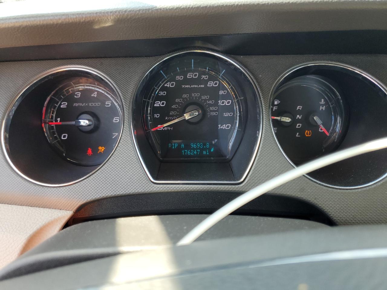 2011 Ford Taurus Se VIN: 1FAHP2DW5BG180603 Lot: 87369855