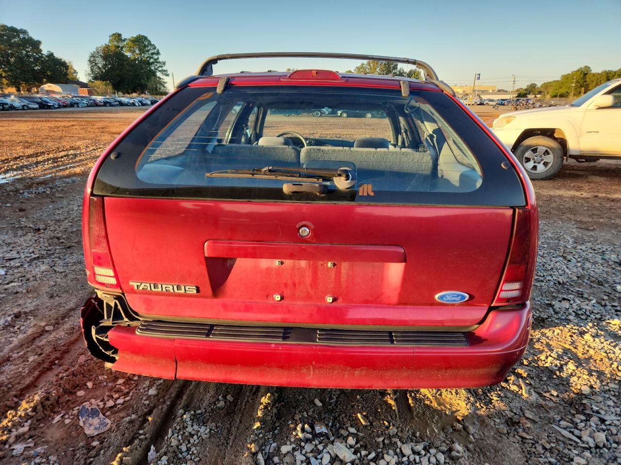 1995 Ford Taurus Gl VIN: 1FALP57U1SA127261 Lot: 84859545