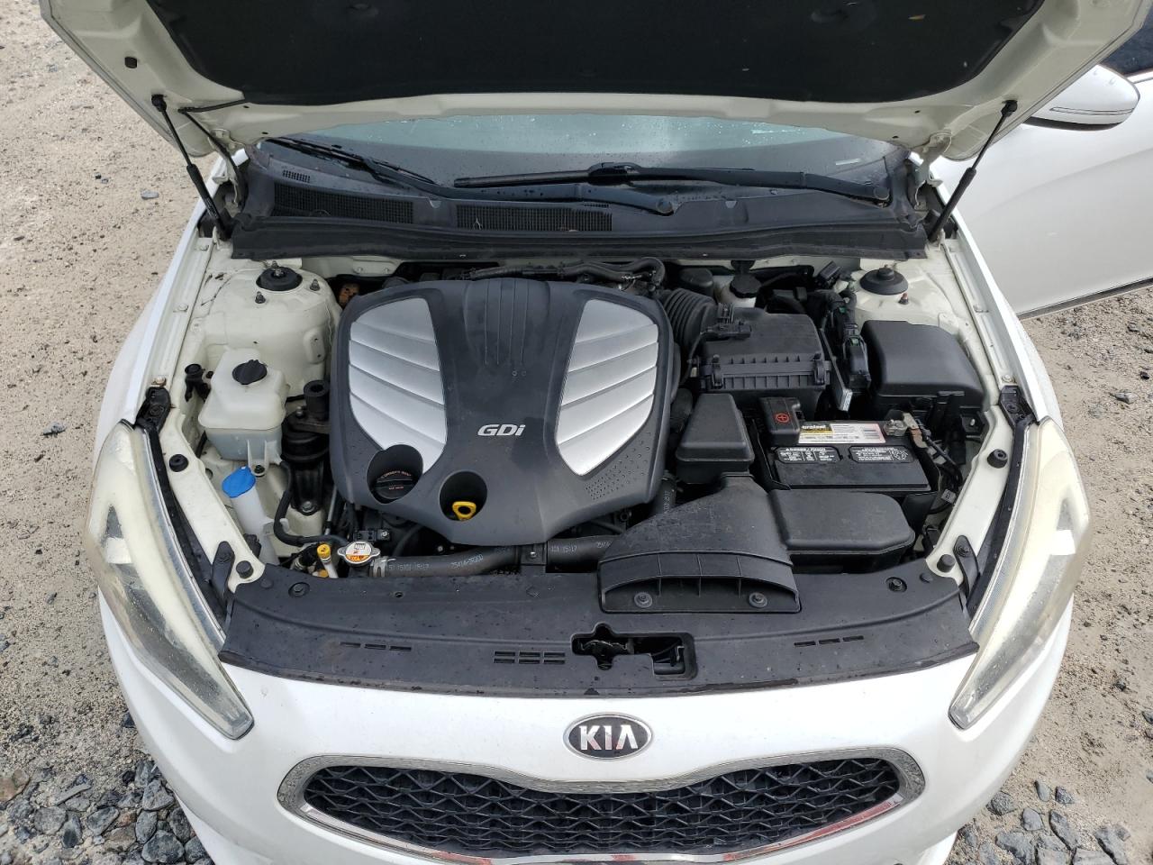 2016 Kia Cadenza Luxury VIN: KNALN4D75G5215414 Lot: 85515465