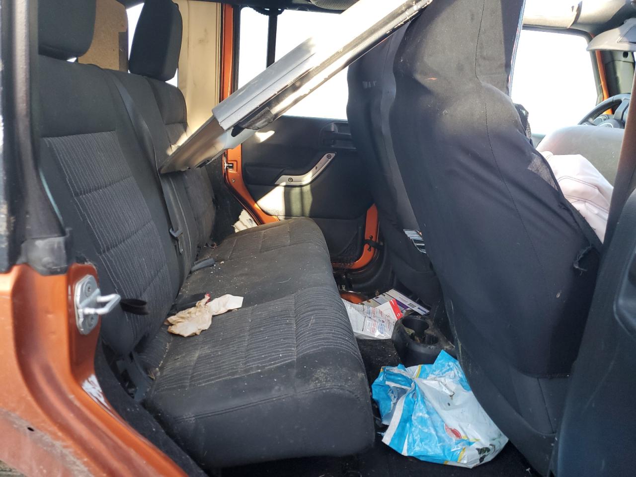 2011 Jeep Wrangler Unlimited Sport VIN: 1J4HA3H16BL500805 Lot: 84411795