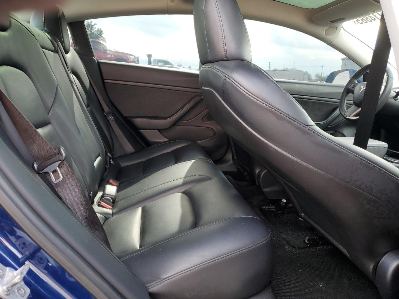 2020 Tesla Model 3 VIN: 5YJ3E1EB4LF735147 Lot: 90114865
