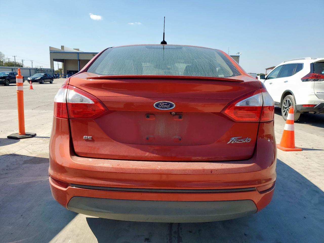 2019 Ford Fiesta Se VIN: 3FADP4BJXKM141237 Lot: 85182755