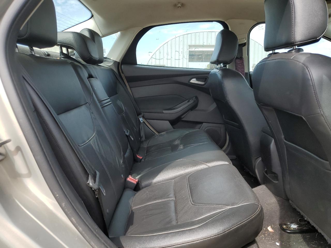 2015 Ford Focus Se VIN: 1FADP3F24FL255545 Lot: 81967235