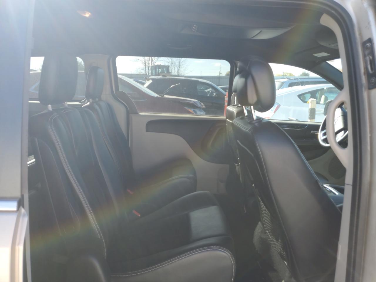 2014 Dodge Grand Caravan Sxt VIN: 2C4RDGCG1ER376992 Lot: 90649485