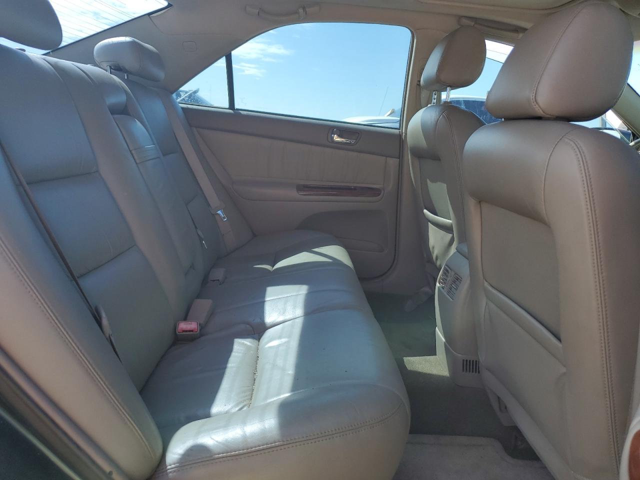 2003 Toyota Camry Le VIN: 4T1BF30K53U554251 Lot: 82312875