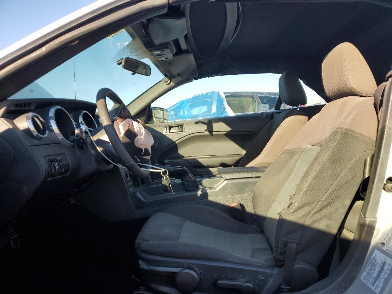 2007 Ford Mustang VIN: 1ZVFT84N175328186 Lot: 84607045