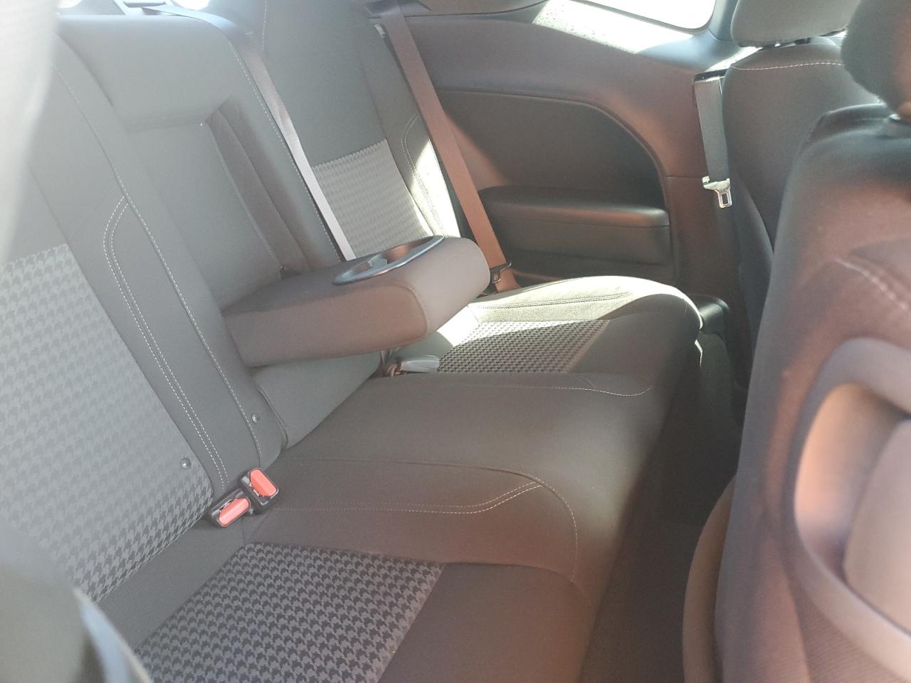 2022 Dodge Challenger Sxt VIN: 2C3CDZAG2NH206719 Lot: 82069695