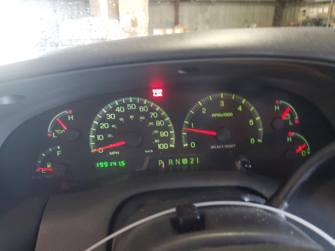 2002 Ford F150 VIN: 2FTRX17W62CA49976 Lot: 82428545