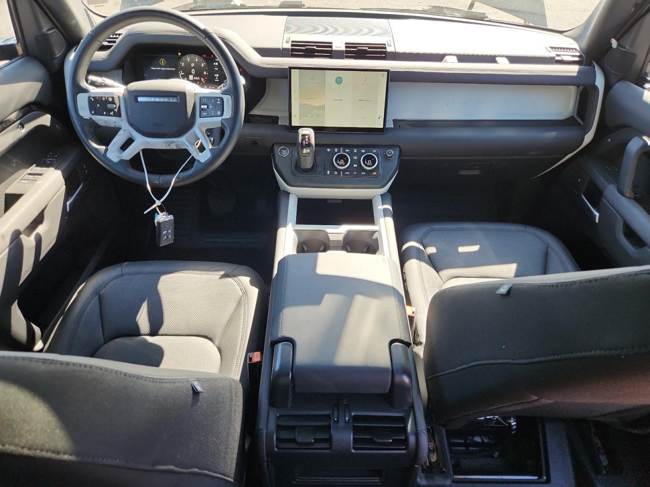 2025 Land Rover Defender 110 S VIN: SALEJ7EX8S2398723 Lot: 85581765