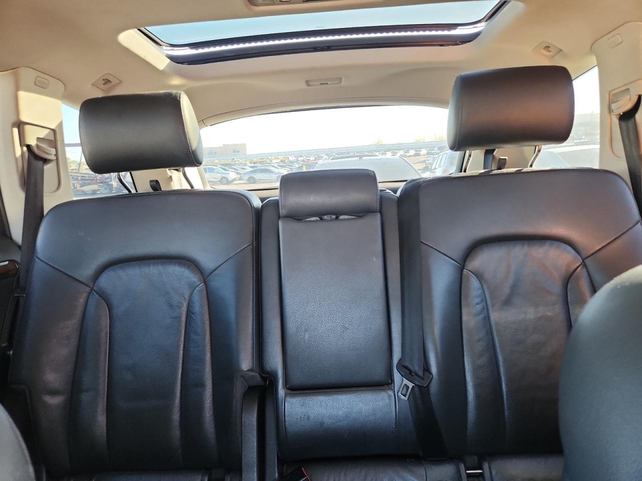 2011 Audi Q7 Premium VIN: WA1CMAFE1BD003702 Lot: 82520395