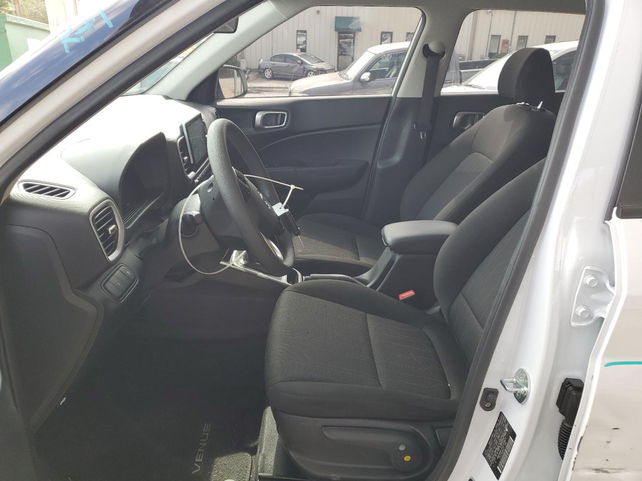 2025 Hyundai Venue Se VIN: KMHRB8A39SU358424 Lot: 81994325