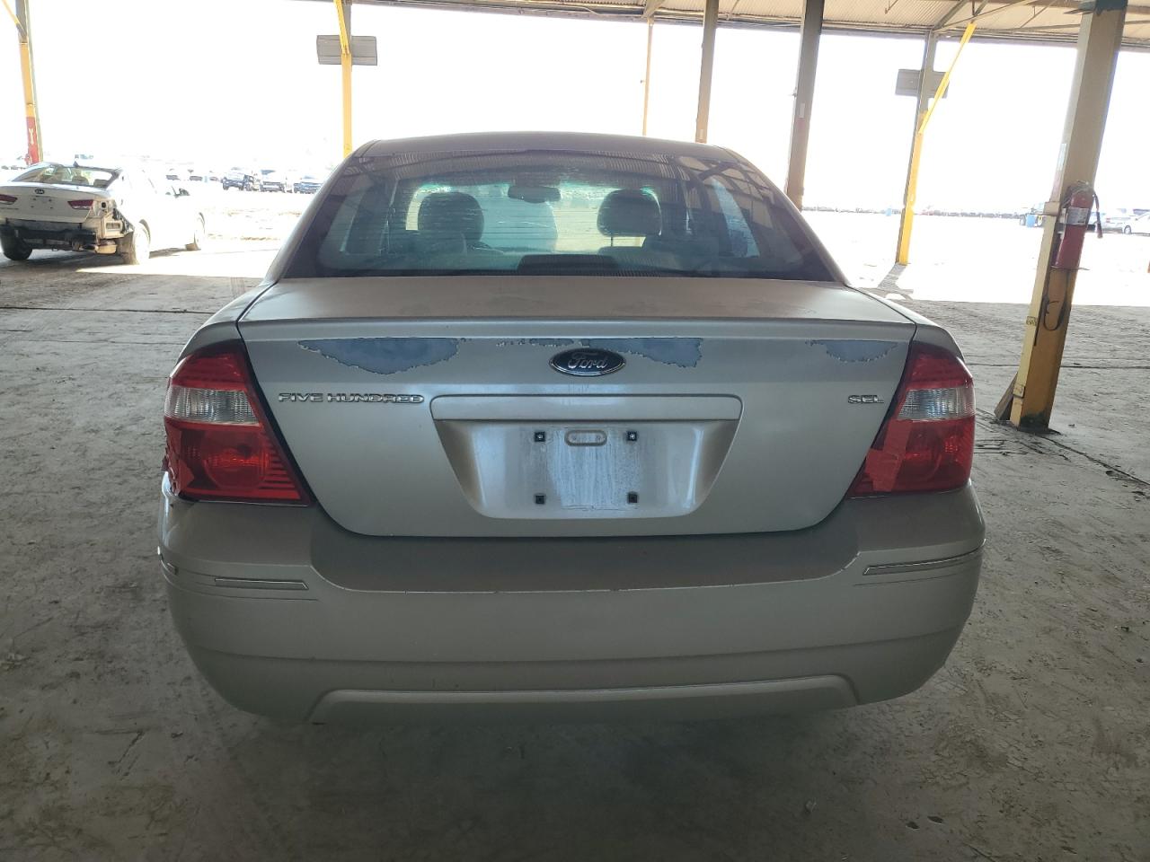 2005 Ford Five Hundred Sel VIN: 1FAFP24125G180543 Lot: 82204425