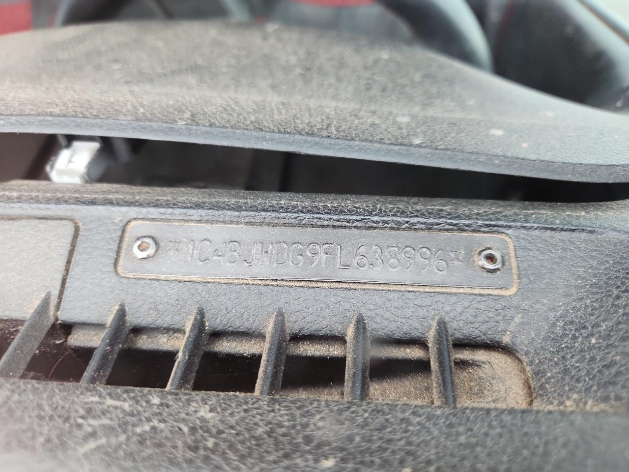 2015 Jeep Wrangler Unlimited Sport VIN: 1C4BJWDG9FL638996 Lot: 82263325