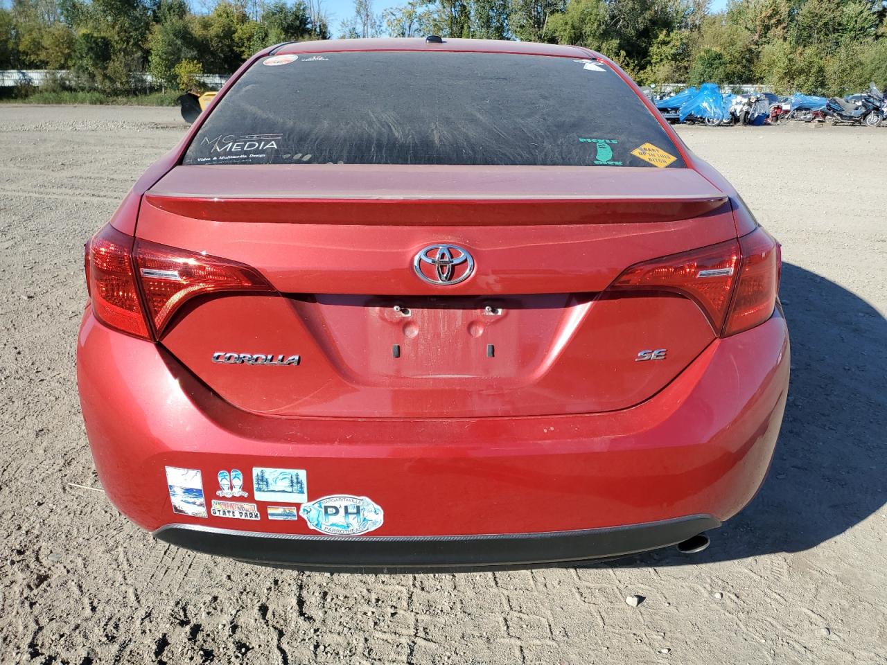2017 Toyota Corolla L VIN: 5YFBURHE8HP626267 Lot: 82395655