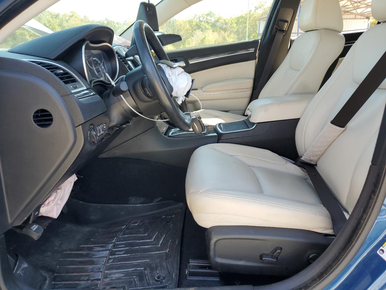 2022 Chrysler 300 Touring L VIN: 2C3CCASG9NH134615 Lot: 89510355