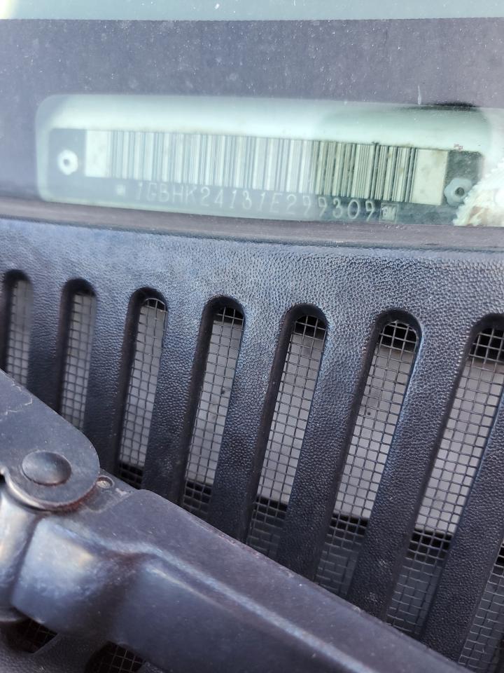 2001 Chevrolet Silverado K2500 Heavy Duty VIN: 1GBHK24131E299309 Lot: 81917985