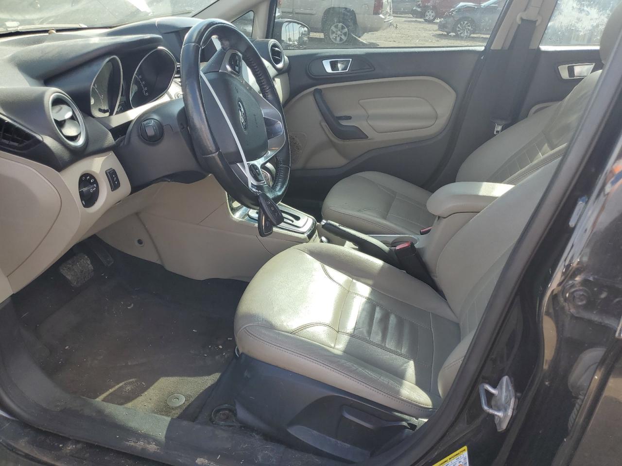 2014 Ford Fiesta Titanium VIN: 3FADP4FJ5EM163225 Lot: 90686865