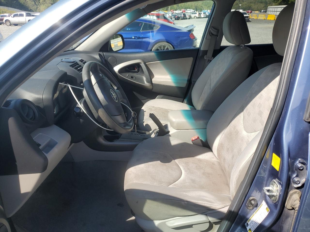 2011 Toyota Rav4 VIN: 2T3ZF4DV0BW075136 Lot: 84479735