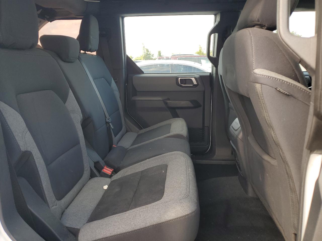 2021 Ford Bronco Base VIN: 1FMDE5DH7MLA97679 Lot: 84212615