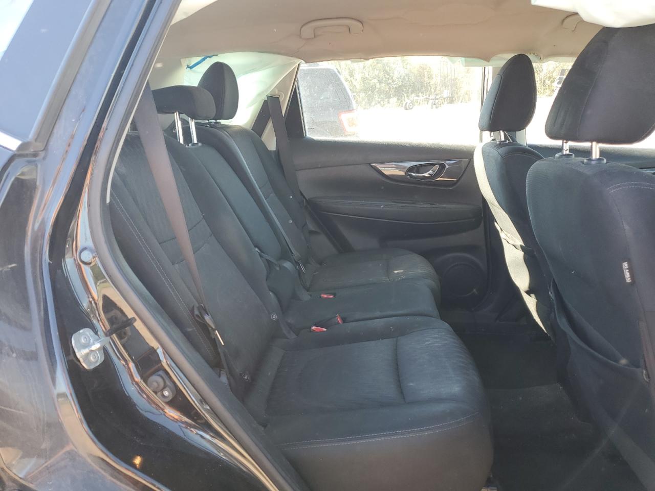 2018 Nissan Rogue S VIN: KNMAT2MV9JP552831 Lot: 86057545