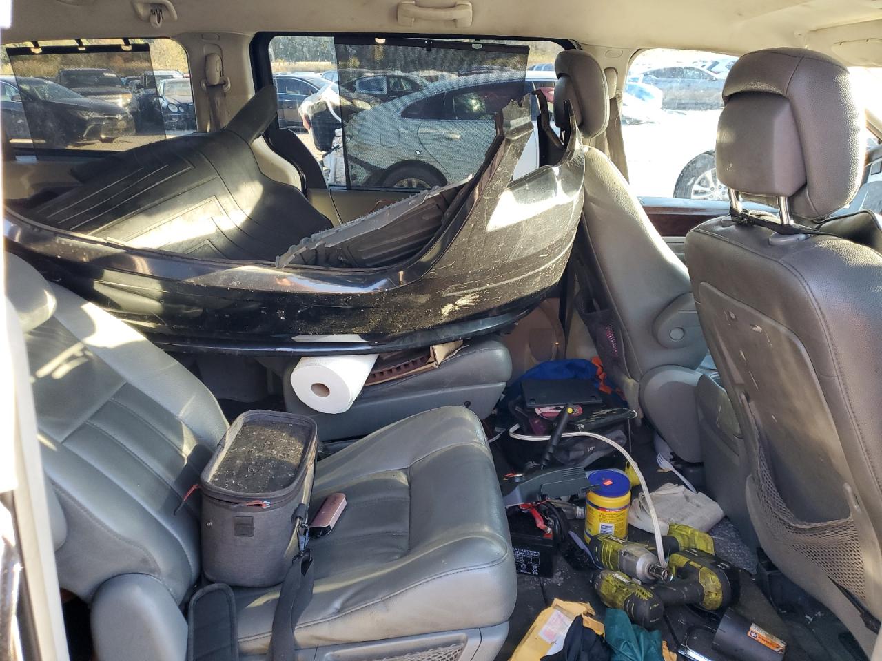 2010 Chrysler Town & Country Touring VIN: 2A4RR5D18AR310234 Lot: 82462855