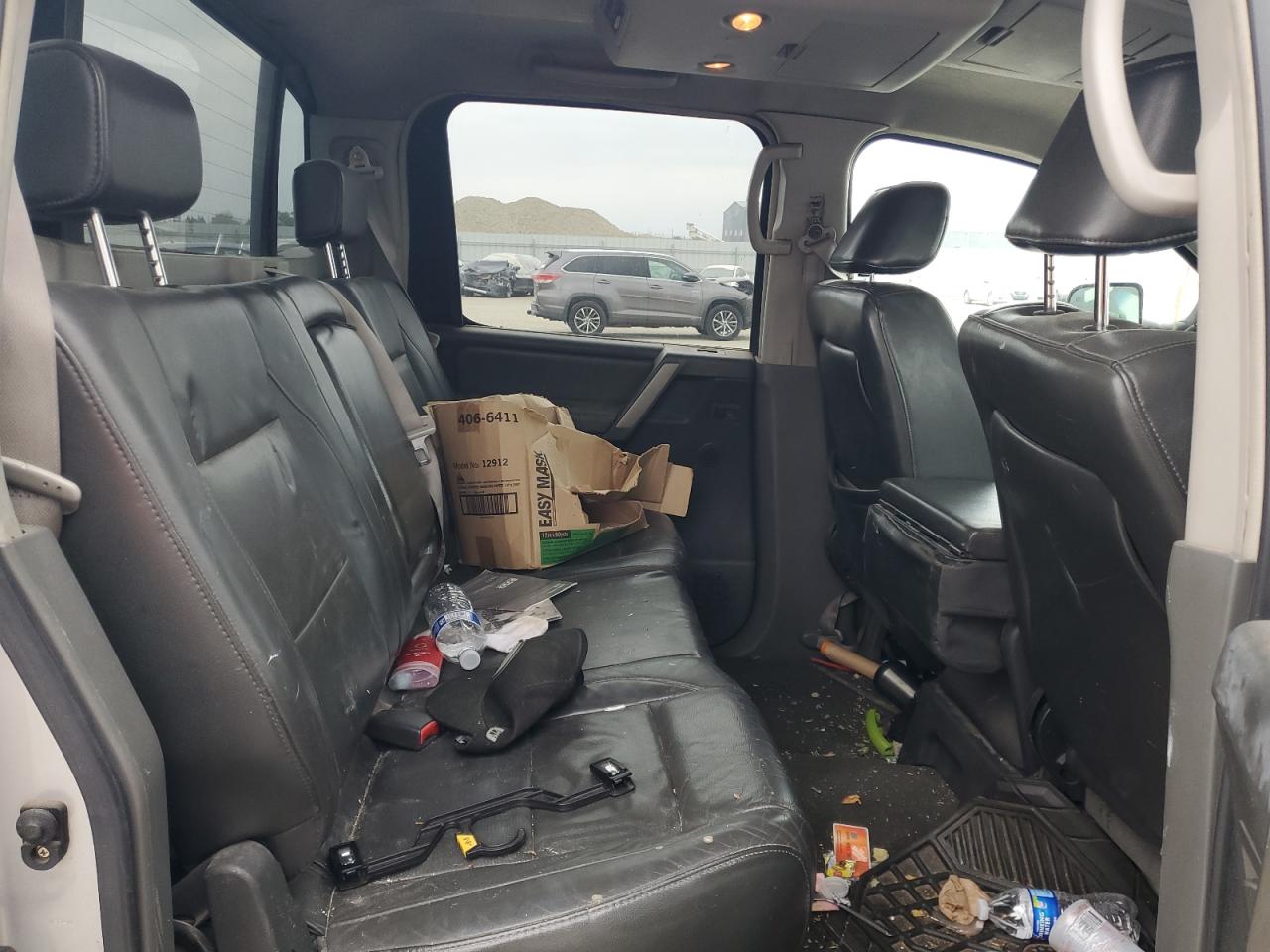 2005 Nissan Titan Xe VIN: 1N6AA07BX5N516592 Lot: 82642195