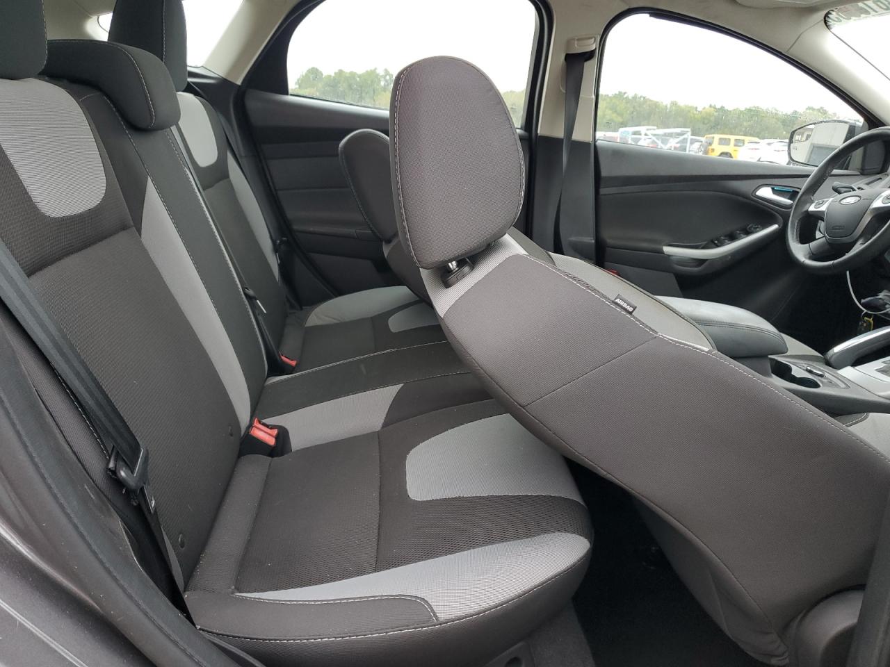2014 Ford Focus Se VIN: 1FADP3K26EL113816 Lot: 84618985
