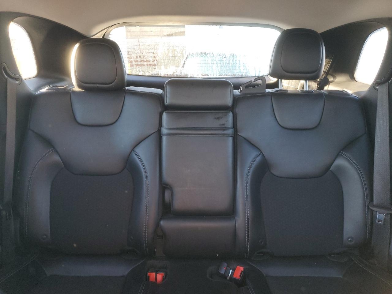 2019 Jeep Cherokee Latitude Plus VIN: 1C4PJMLB0KD355469 Lot: 82526605