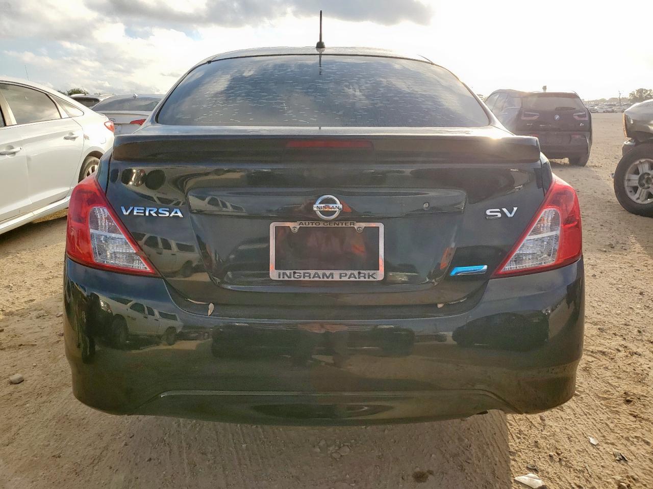 2016 Nissan Versa S VIN: 3N1CN7AP2GL846889 Lot: 82238535