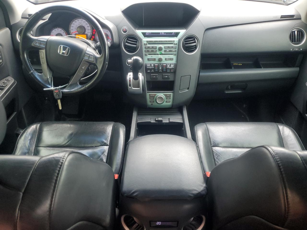 2010 Honda Pilot Touring VIN: 5FNYF4H99AB501130 Lot: 85565565