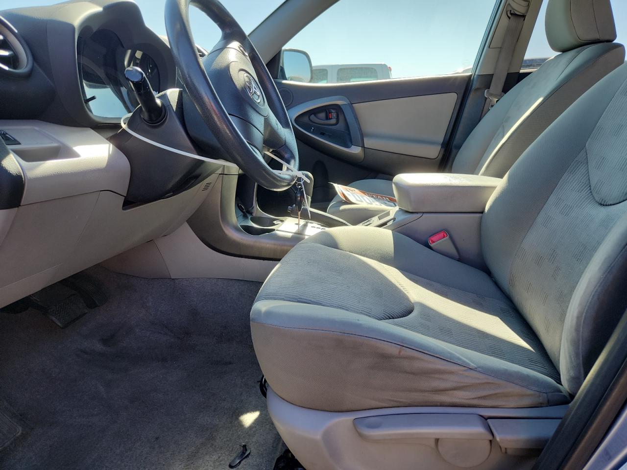 2010 Toyota Rav4 VIN: JTMBF4DV2AD026789 Lot: 80907765