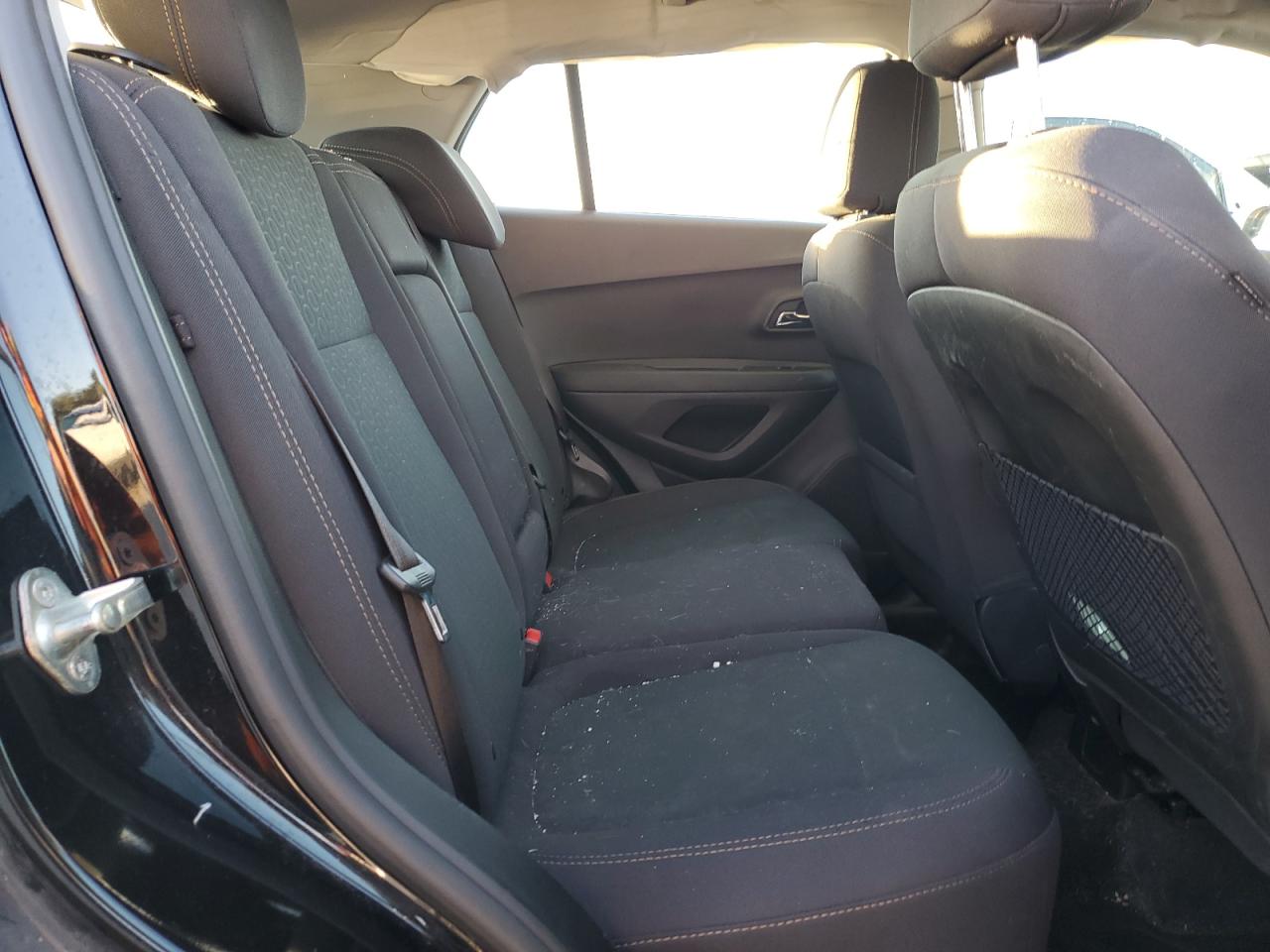 2018 Chevrolet Trax Ls VIN: 3GNCJNSB0JL416387 Lot: 84949275