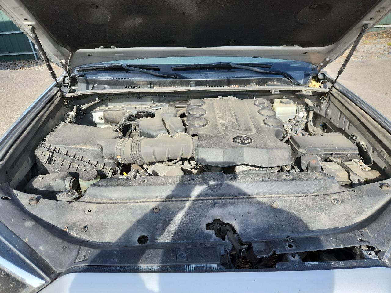 2016 Toyota 4Runner Sr5/Sr5 Premium VIN: JTEBU5JR0G5369506 Lot: 84403305