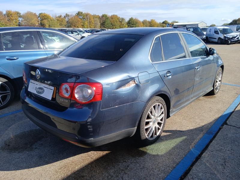 2009 VOLKSWAGEN JETTA SPORT TDI 