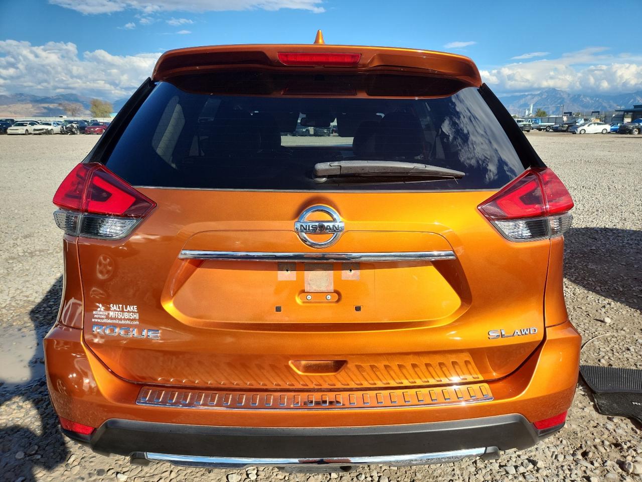 2017 Nissan Rogue S VIN: JN8AT2MV1HW278691 Lot: 85861545