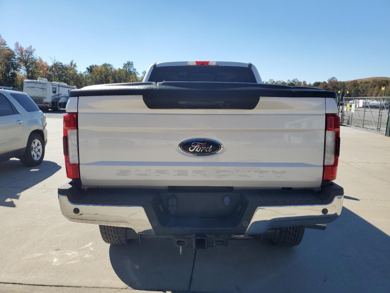 2019 Ford F250 Super Duty VIN: 1FT7W2BT6KEE09111 Lot: 69870255