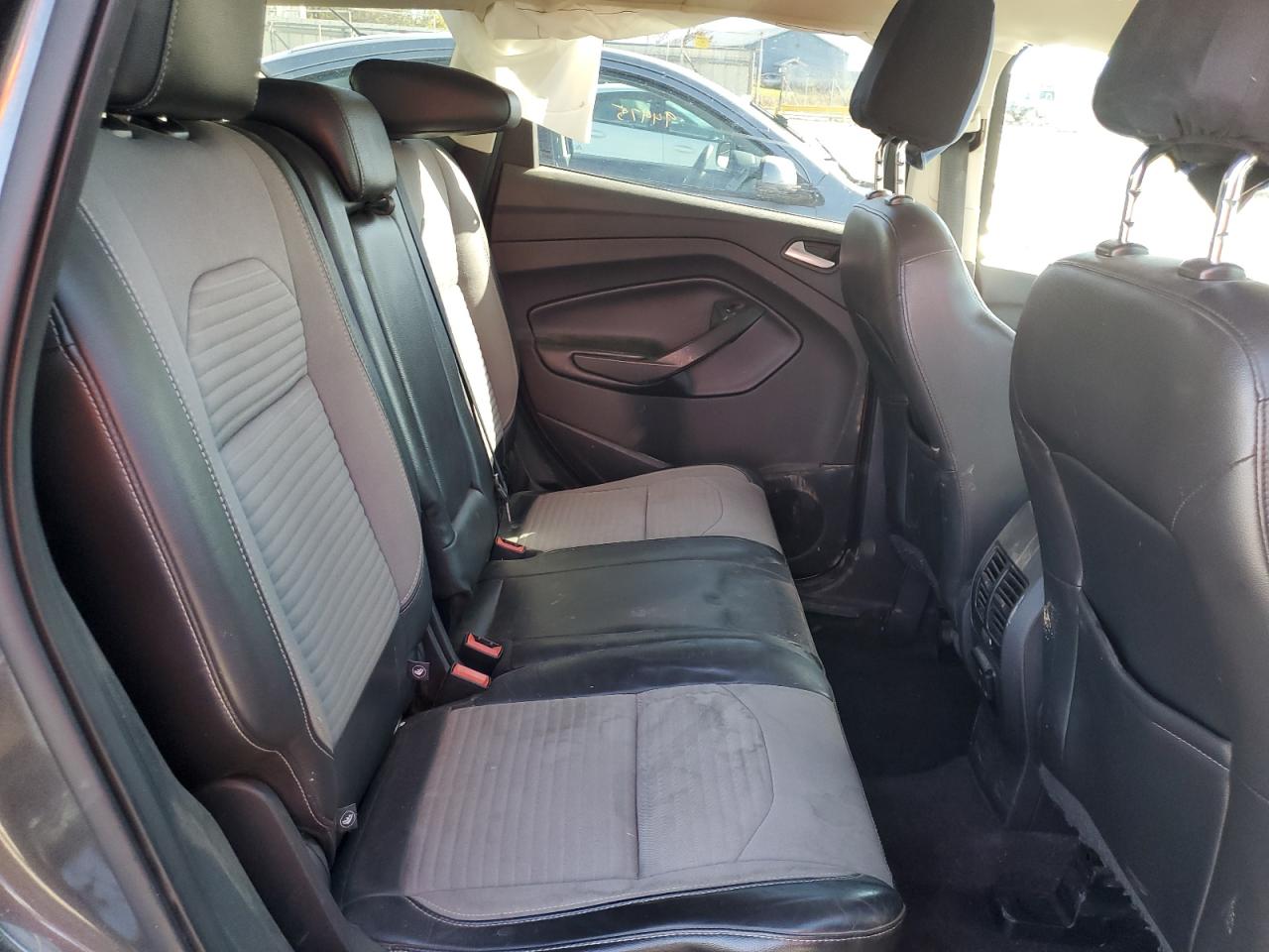 2017 Ford Escape Se VIN: 1FMCU9G92HUB80267 Lot: 87454075