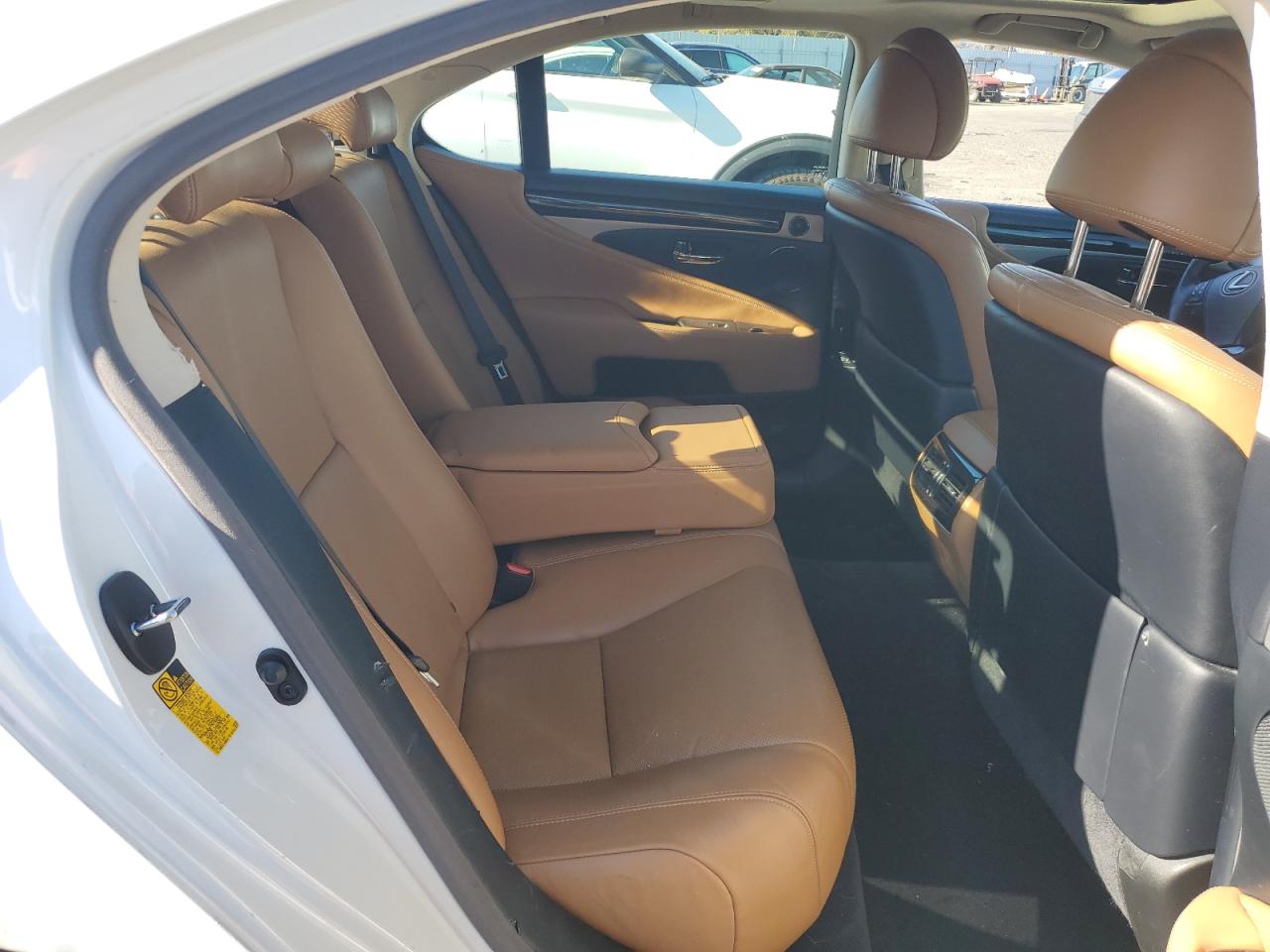 2013 Lexus Ls 460 VIN: JTHBL5EF5D5115422 Lot: 90517495